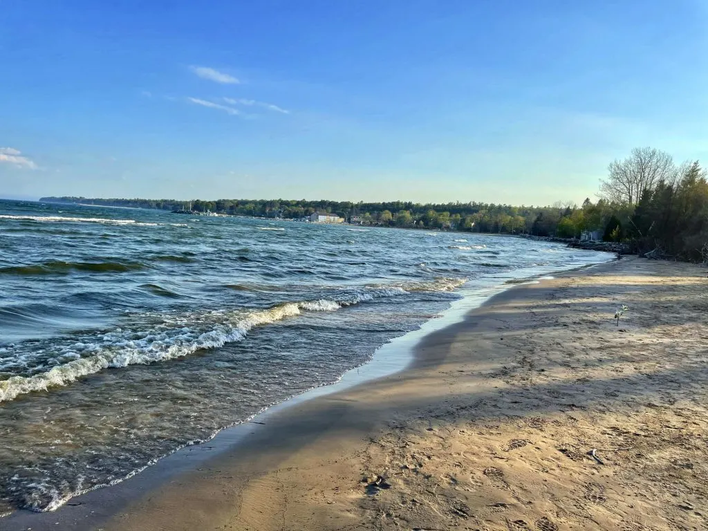 Shoreline-Door-County