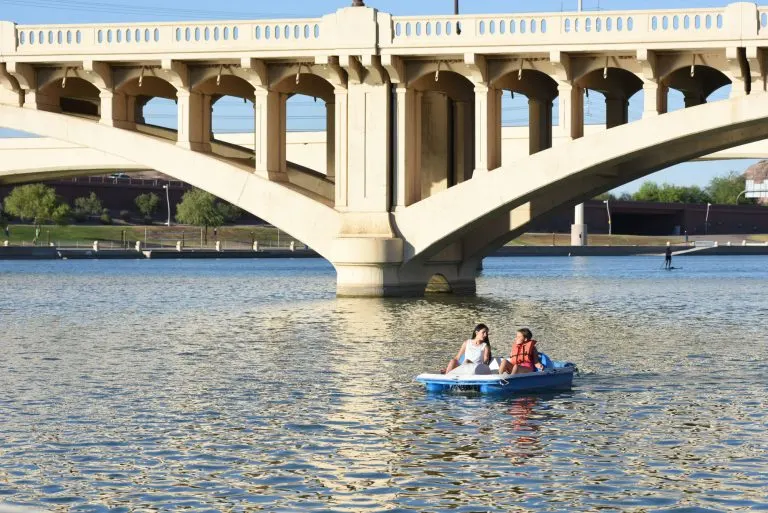 Things to do in Tempe with kids include boating on Tempe Town Lake