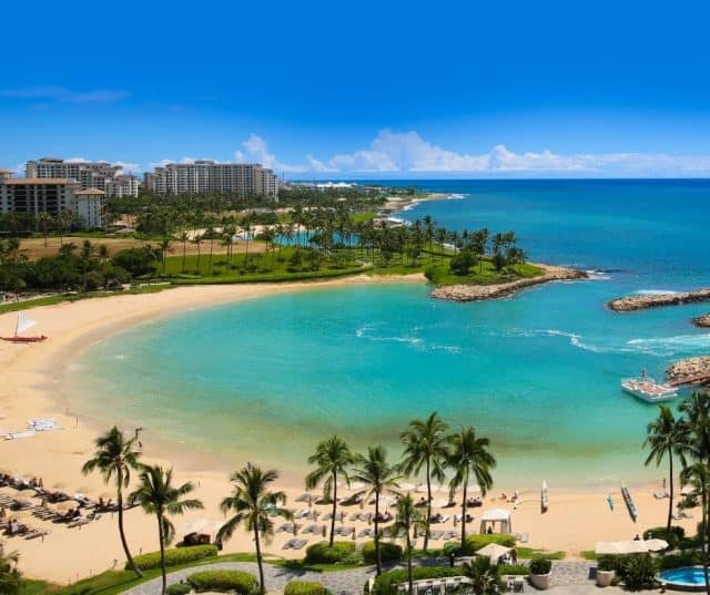 The 13 Best Beaches in Oahu for Families