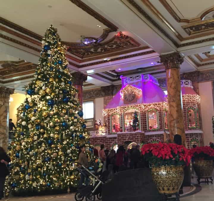 Fairmont San Francisco Lobby during Christmas