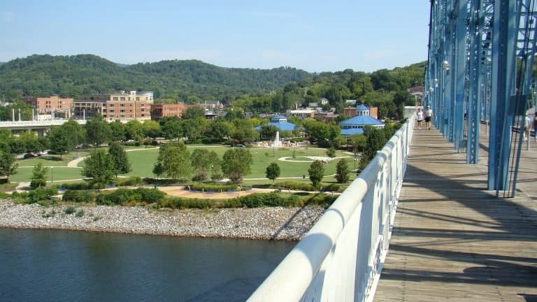 Tennessee River Walk in Chattanooga