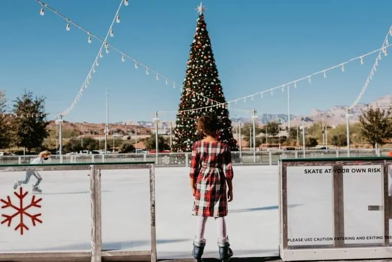 10 Ways to Have the Perfect Christmas in Las Vegas 2022