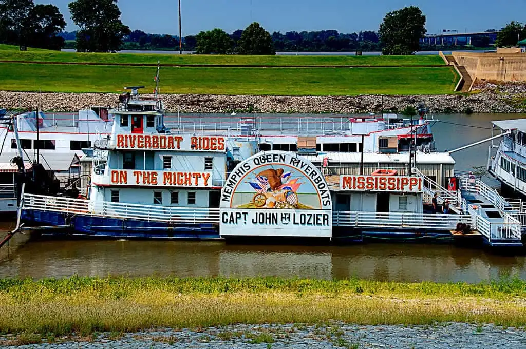 Tennessee Vacations for Families 2025- 50 Great Things to do in Tennessee with Kids 5 Memphis Queen Line Riverboats on a Tennessee family vacation