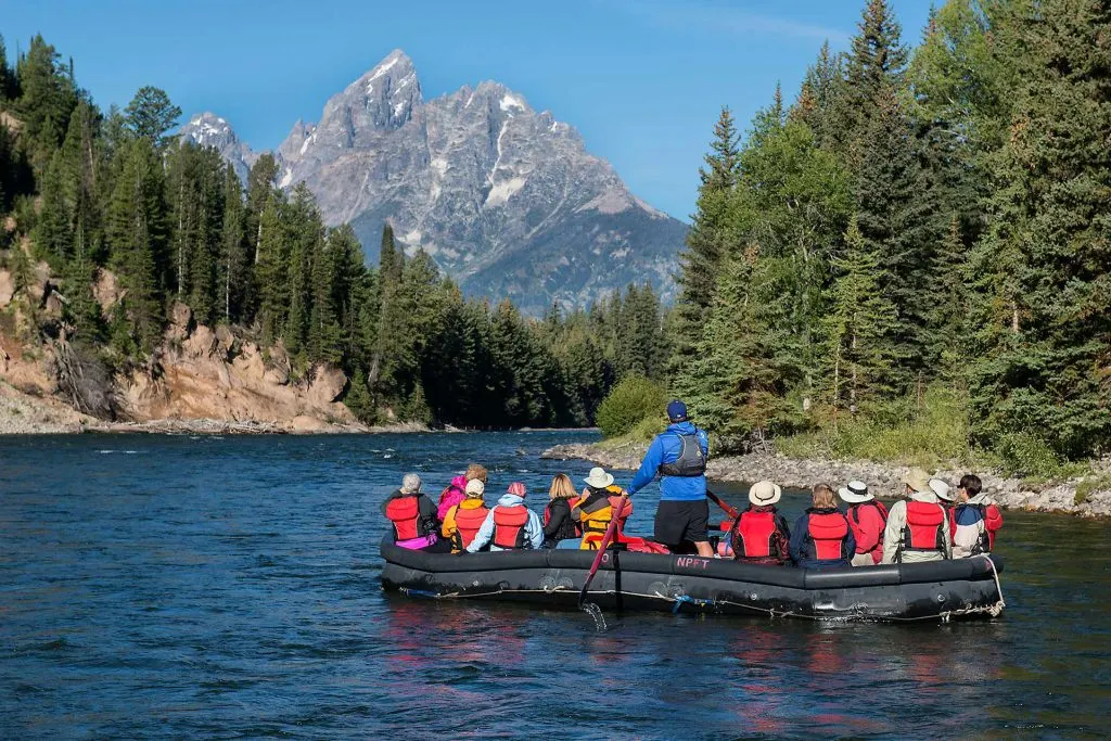 Wyoming Family Vacations- 17 Epic Things to do with Kids 12 Snake River Floa Trip