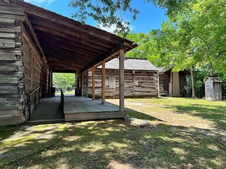 38 Great Things to do in Arkansas with Kids on a Family Vacation 20 Log cabins at the Historic Arkansas Museum