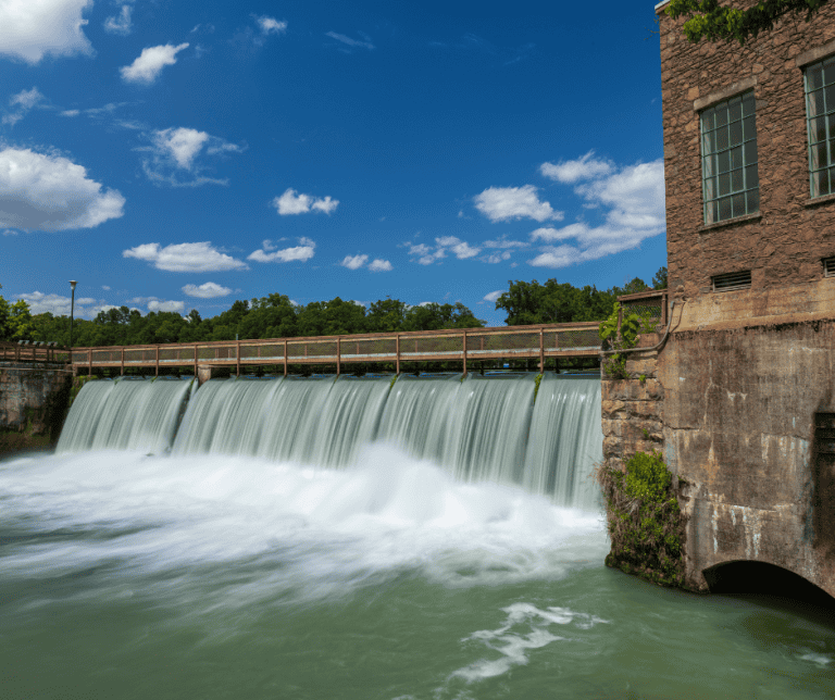 38 Great Things to do in Arkansas with Kids on a Family Vacation 35 Mammoth Springs