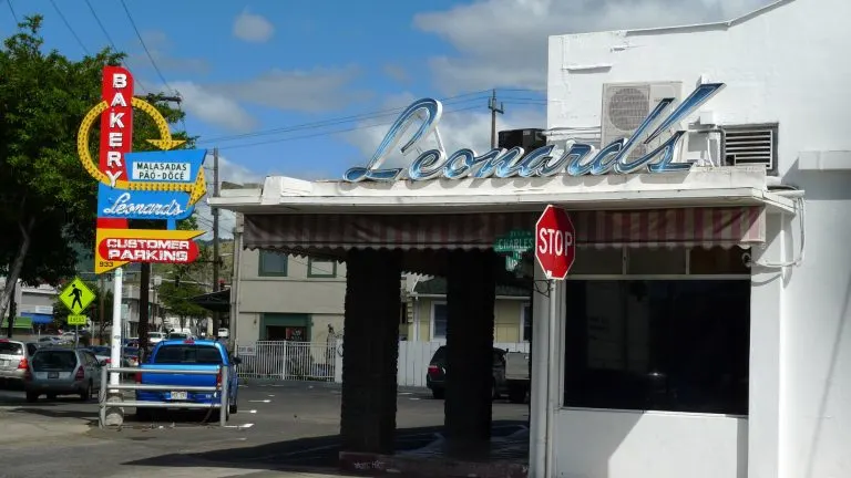 Leonards Bakery Oahu