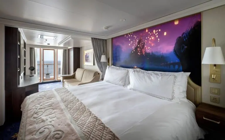 Disney Wish Verandah  Stateroom