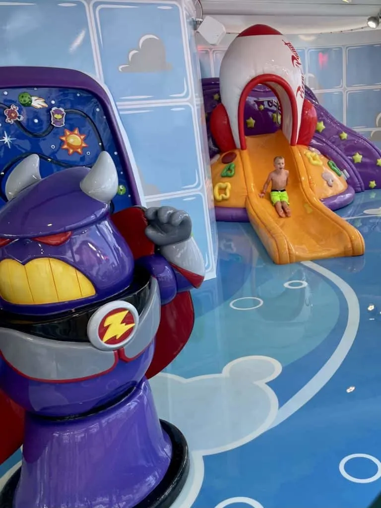 Toy Story SPlash Zone Disney Wish