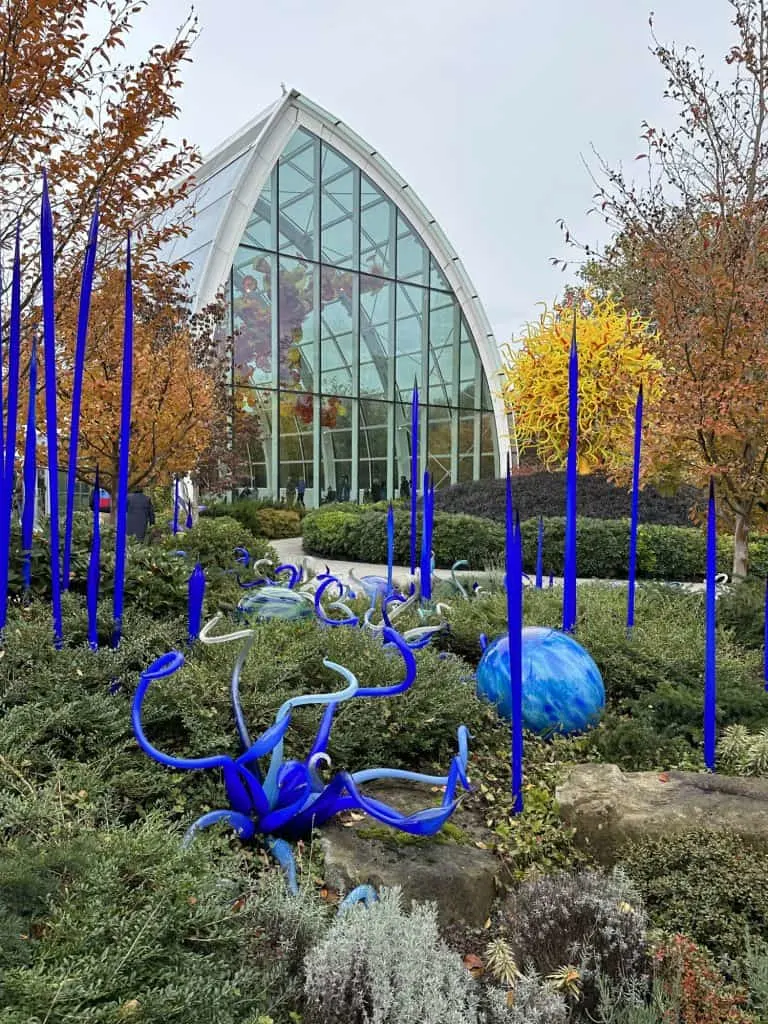 Chihuly Gardenand Glass in Seattle in fall