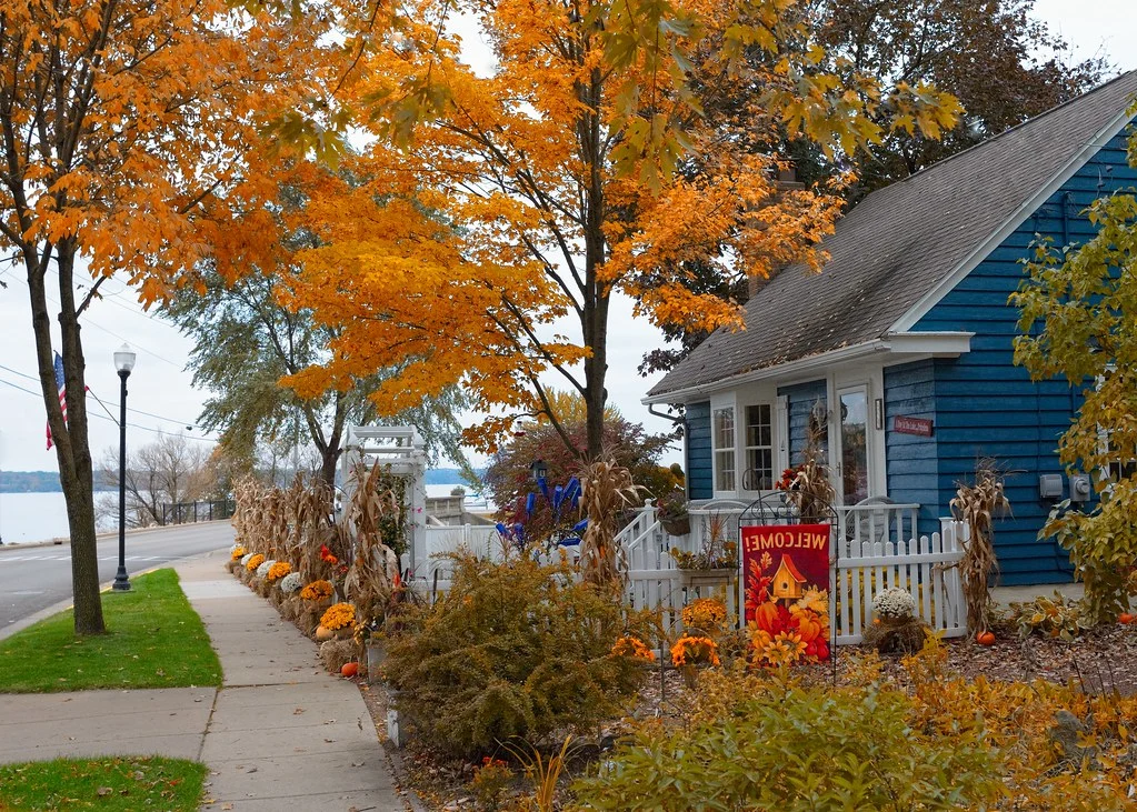 Wisconsin Fall Colors- 15 Spots to Enjoy Wisconsin Fall Foliage 3