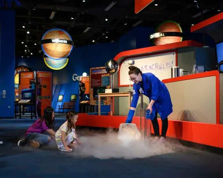 Science Demonstration by Arizona Science Center