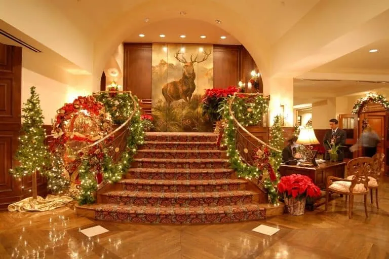 The Houstonian Lobby at Christmas