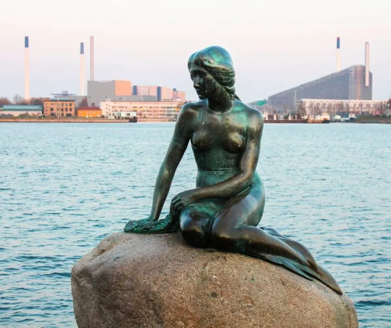 Little Mermaid Statue in Copenhagen