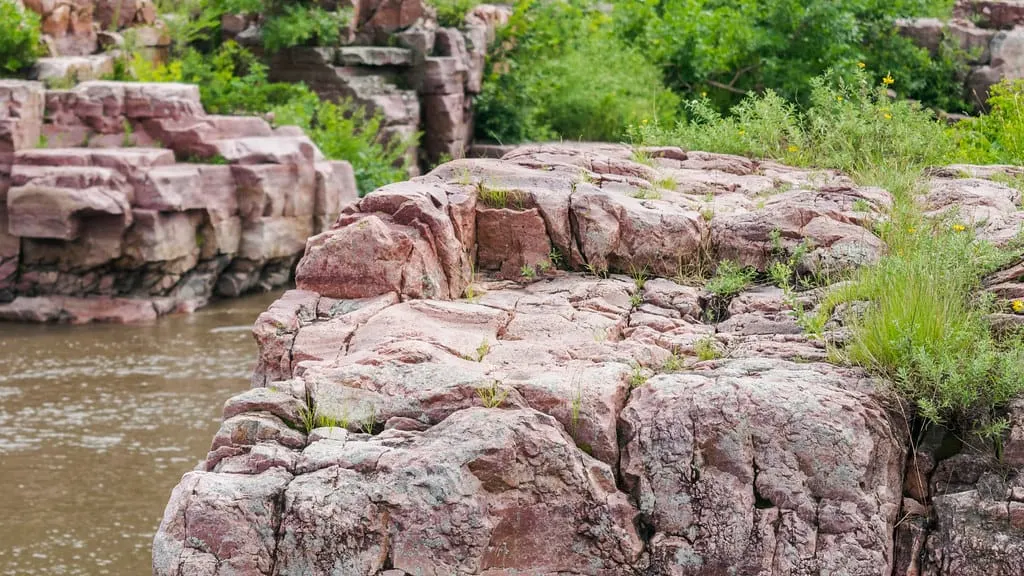 14 Fabulous Things to do in Sioux Falls with Kids 1