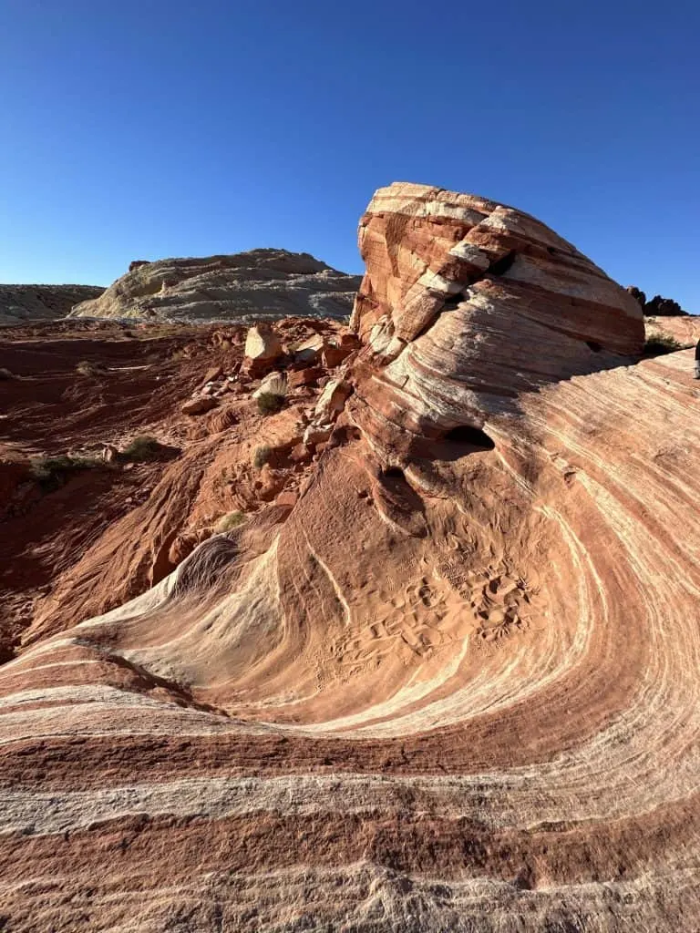 outdoor activities in Las Vegas include Valley of Fire