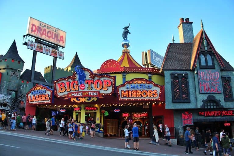 Clifton Hill is a place you should visit on a Niagara falls family vacation