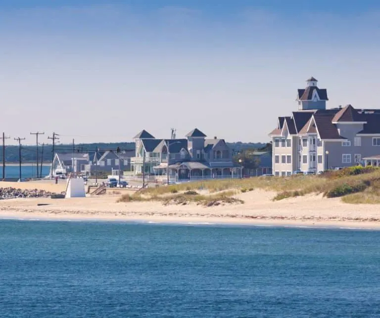 visiting Marthas vineyard is one of the best thigns to do in Massachusetts with kids