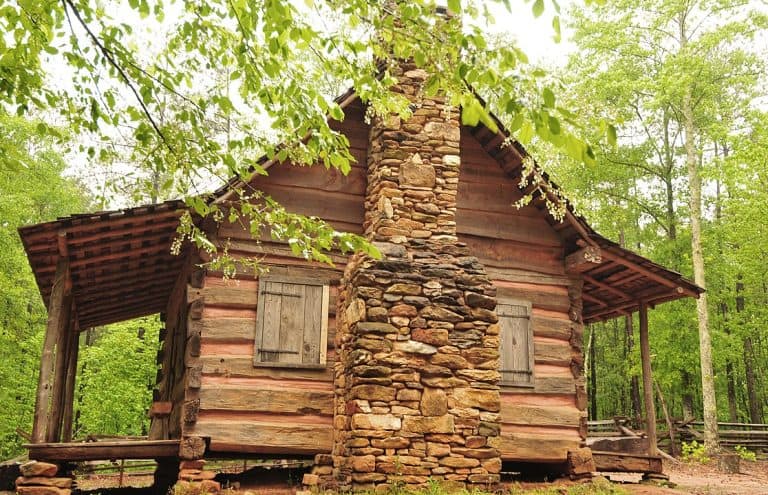 Cabin at Picketts mill
