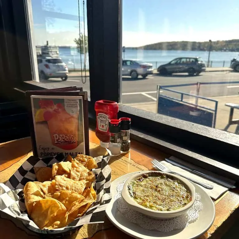 25 Great Things to Do in Lake Geneva, Wisconsin with Kids Plus Dining and Lodging Rec's! 15 Popeye's on Lake Geneva