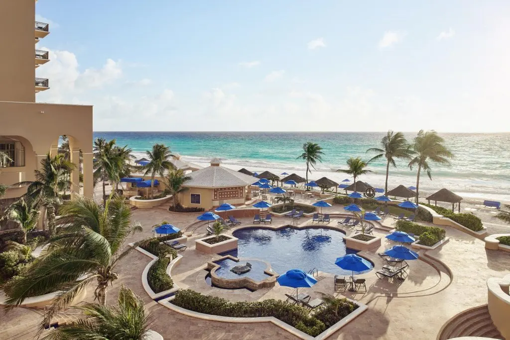 The 12 Best Resorts in Cancun for Families 2