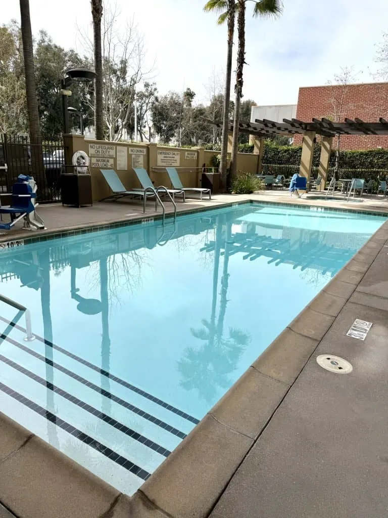 The 17 Best Hotels Near Disneyland for Families 25 Staybridge Suites Anaheim Pool