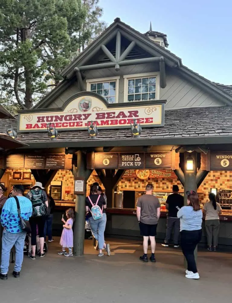 Disneyland Christmas 2024- Your Complete Guide 8 Hungry Bear Barbecue Jamboree