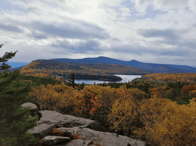 12 Great Places to Enjoy Catskills Fall Foliage 11 North-South Lake