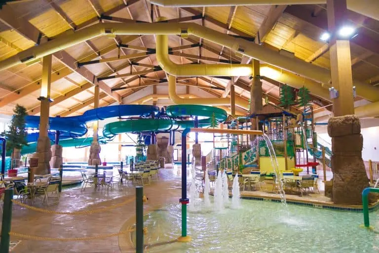 25 Awesome Things to do in Green Bay with Kids 30 Tundra Lodge Green Bay