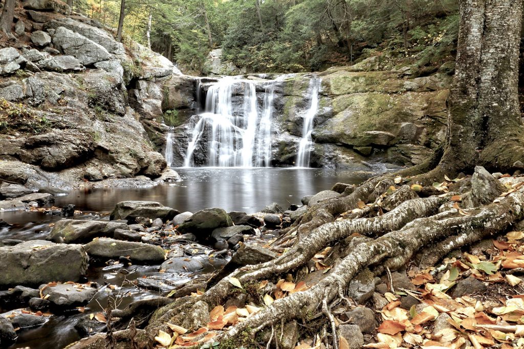 The 15 Best East Coast Waterfalls 3