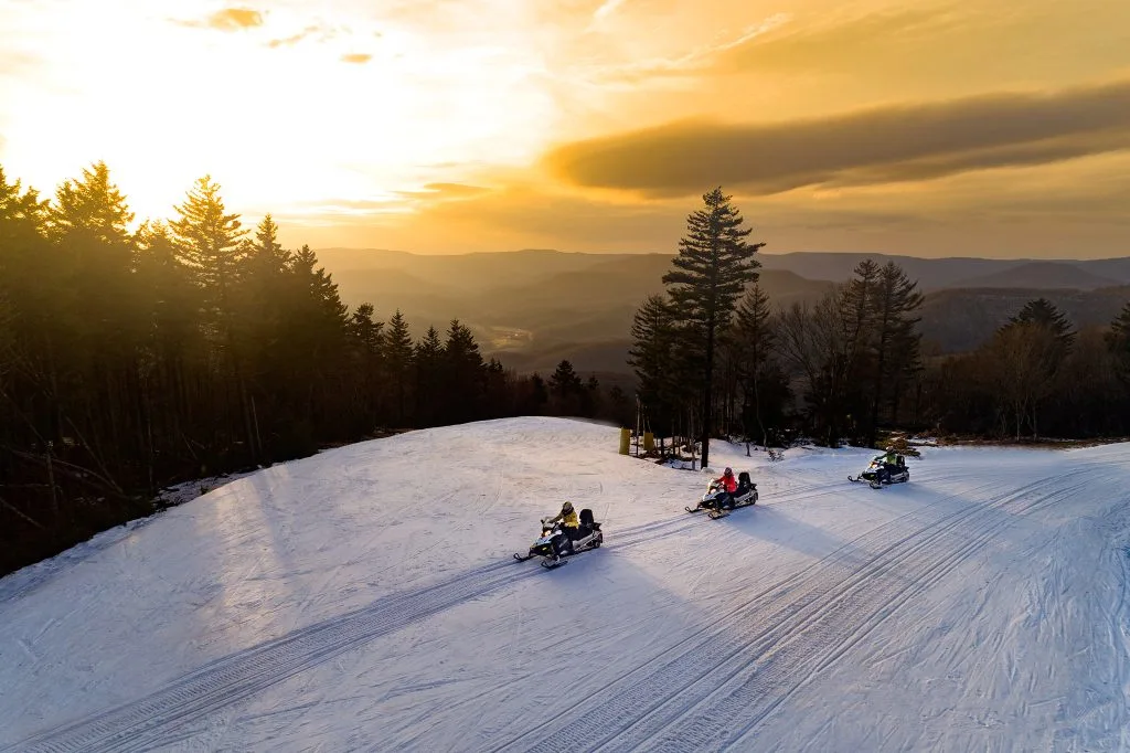 Snowshoe Mountain- Family Skiing in West Virginia 8 Snowshoe Mountain- Family Skiing in West Virginia 2