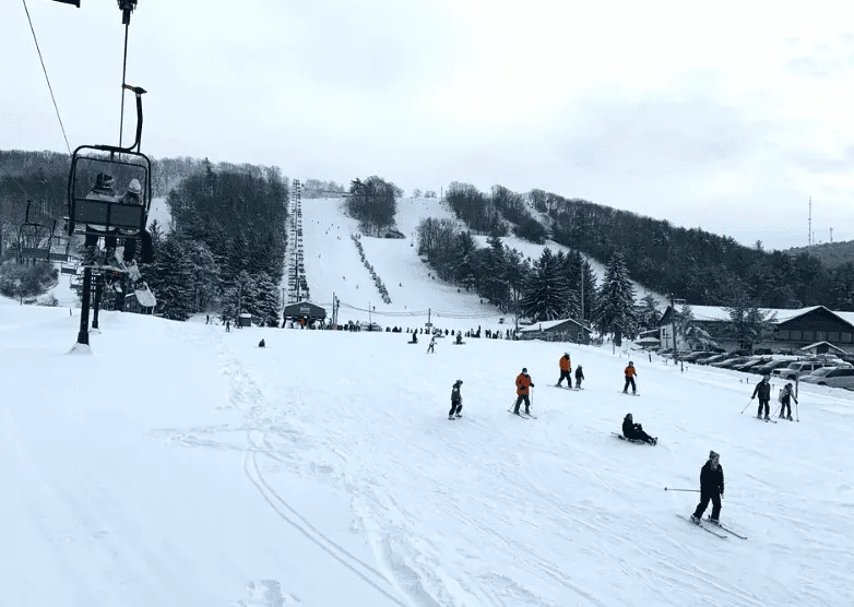 The Best Skiing in the Northeast: 15 Must-Visit Destinations 11 The Best Skiing in the Northeast: 15 Must-Visit Destinations 5