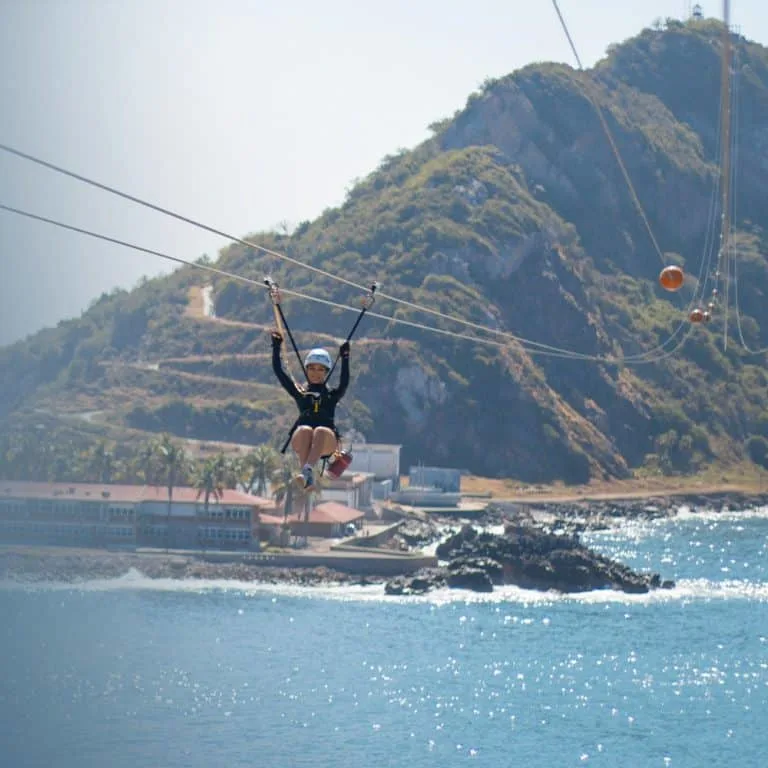 Faro Lesa Zipline